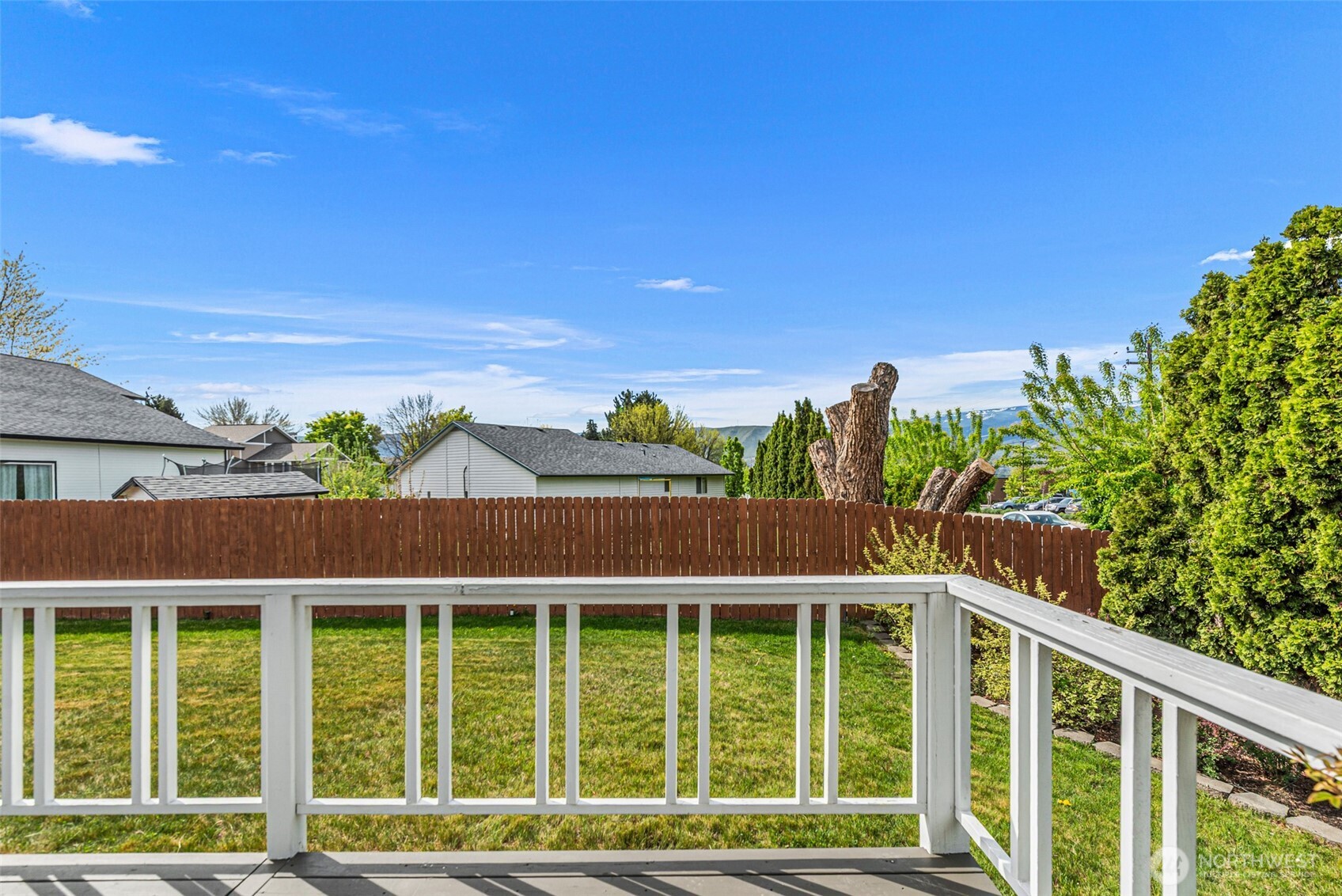 600 10th Street NE, East Wenatchee, WA 98802