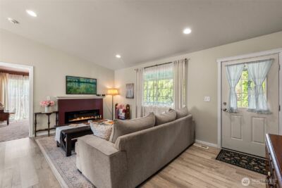 600 10th Street NE, East Wenatchee, WA 98802 - Photo 5