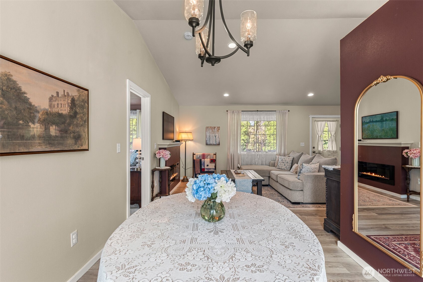 600 10th Street NE, East Wenatchee, WA 98802