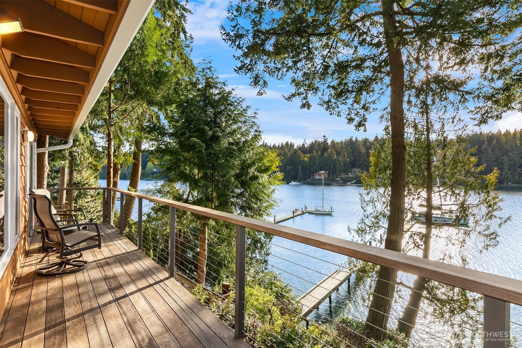 6518 NE Monte Vista Drive , Bainbridge Island, WA 98110
