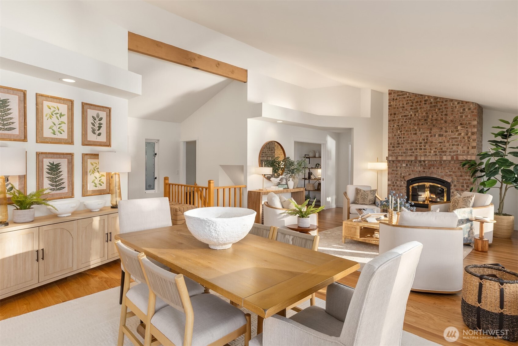 6518 NE Monte Vista Drive , Bainbridge Island, WA 98110