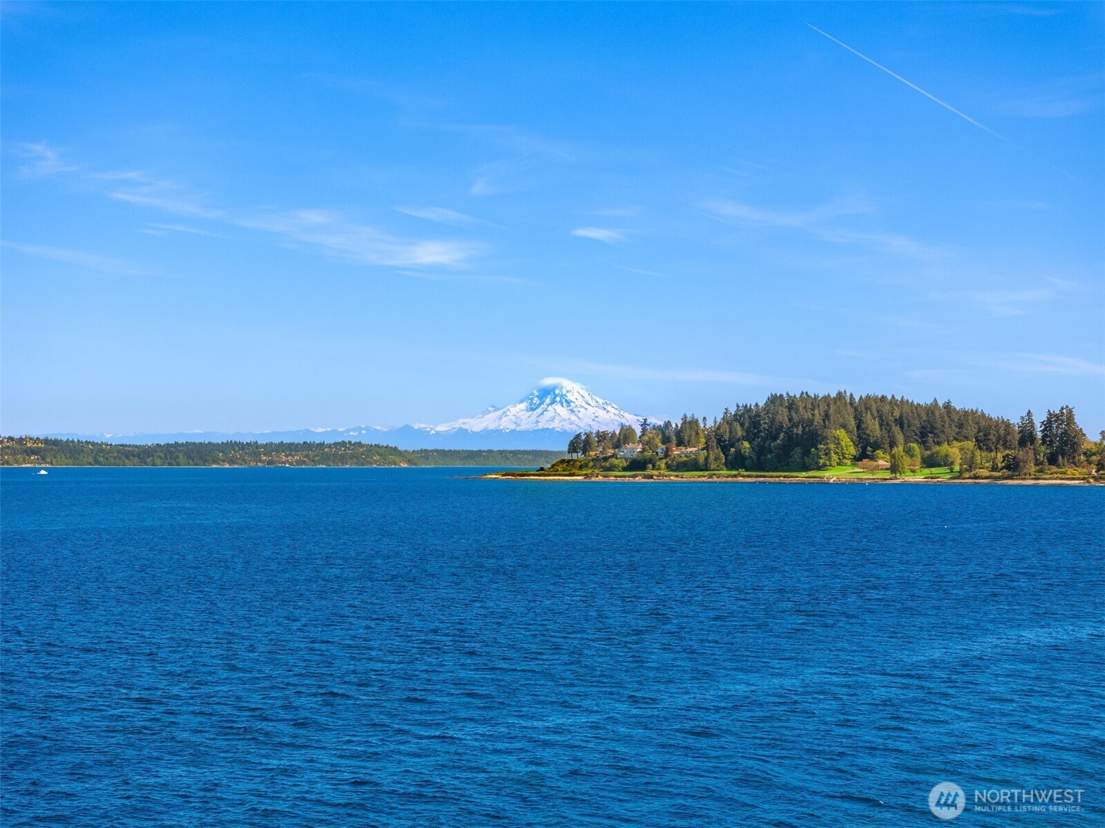 4290 Rockaway Beach Road NE, Bainbridge Island, WA 98110