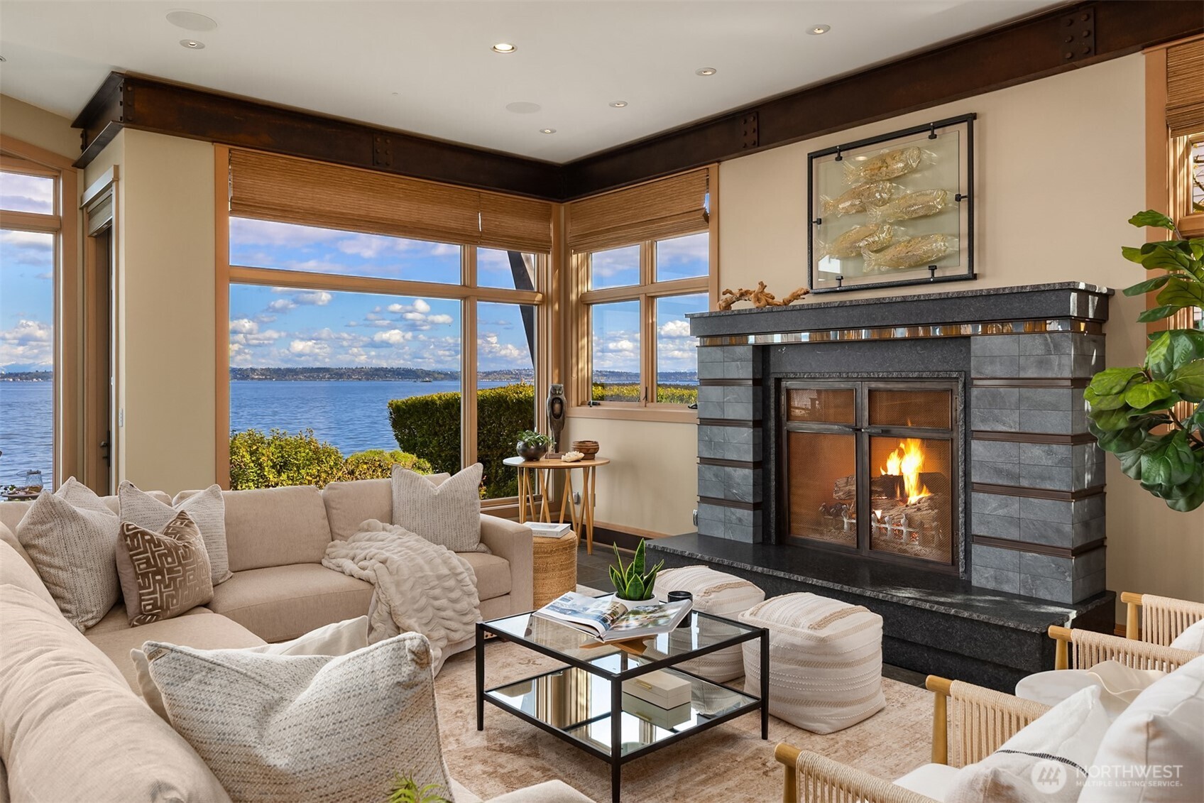 4290 Rockaway Beach Road NE, Bainbridge Island, WA 98110