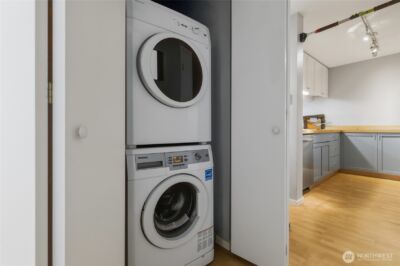 275 W Roy Street #412, Seattle, WA 98119-3860 - Photo 13