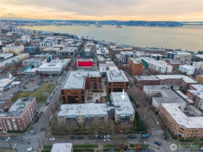 275 W Roy Street #412, Seattle, WA 98119-3860 - Photo 28