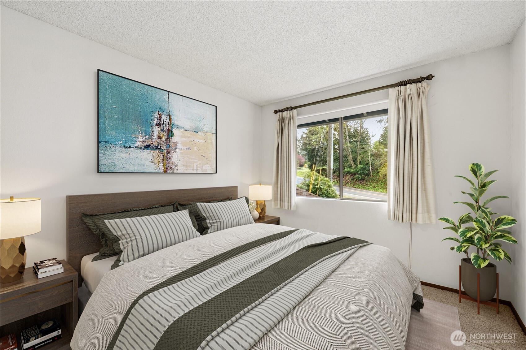 4616 NE 201st Place , Lake Forest Park, WA 98155