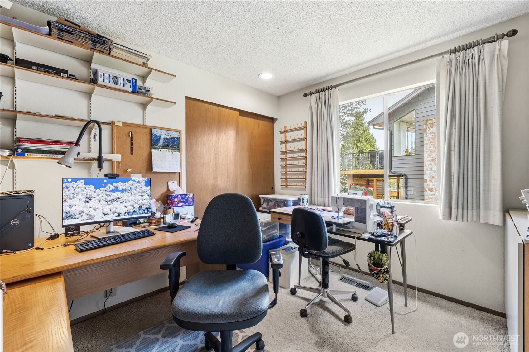 4616 NE 201st Place , Lake Forest Park, WA 98155