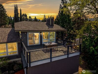 1040 NW Honeywood Place , Issaquah, WA 98027 - Photo 12