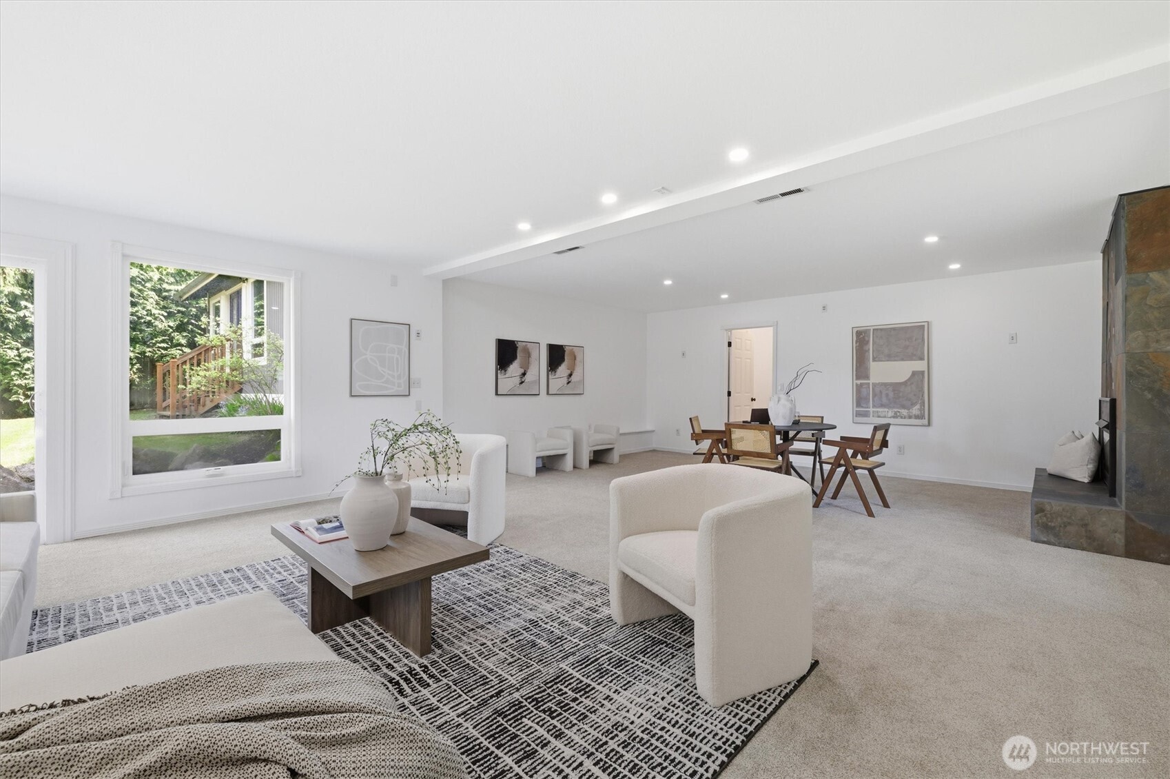 1040 NW Honeywood Place , Issaquah, WA 98027