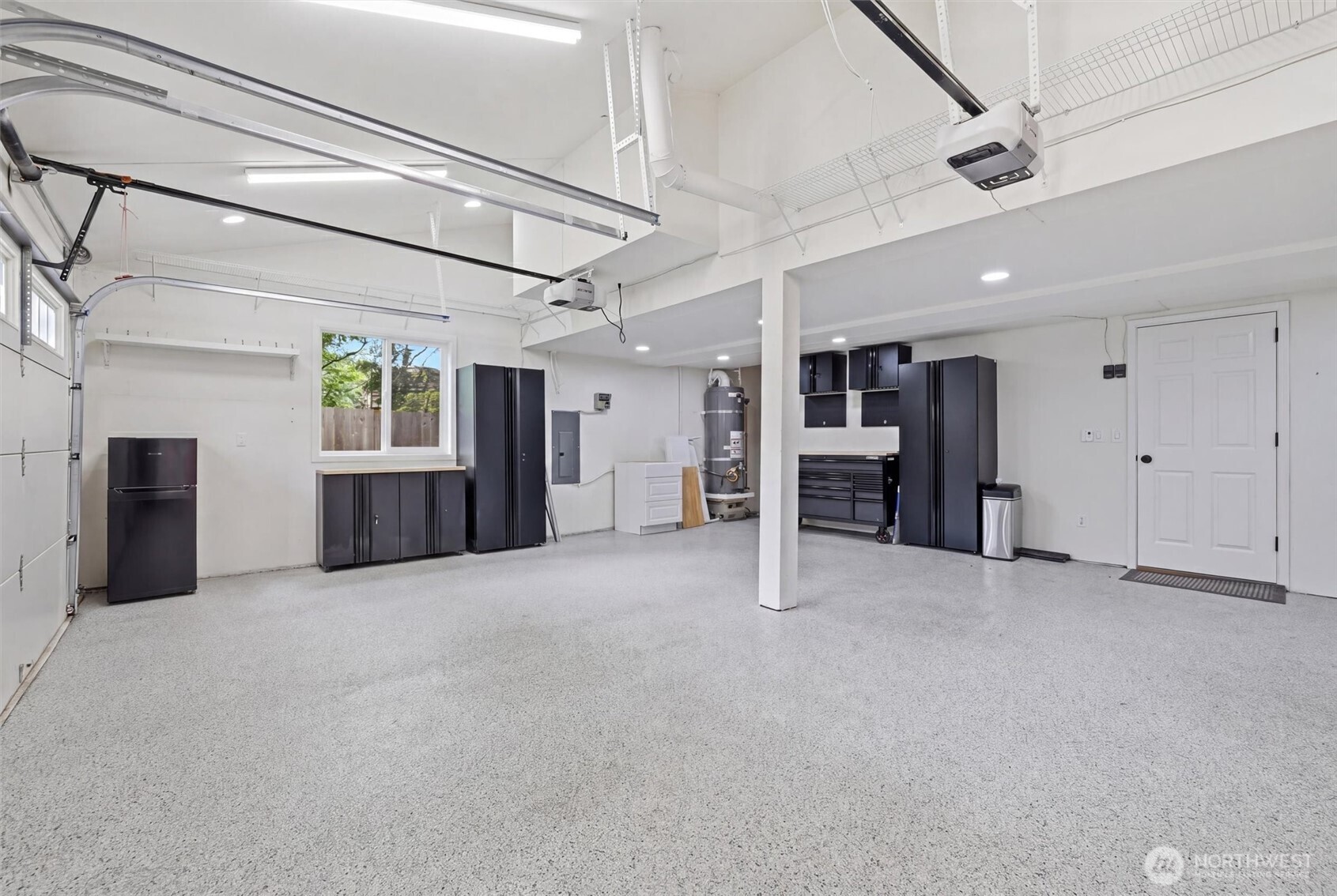 1040 NW Honeywood Place , Issaquah, WA 98027
