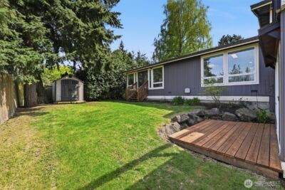 1040 NW Honeywood Place , Issaquah, WA 98027 - Photo 31