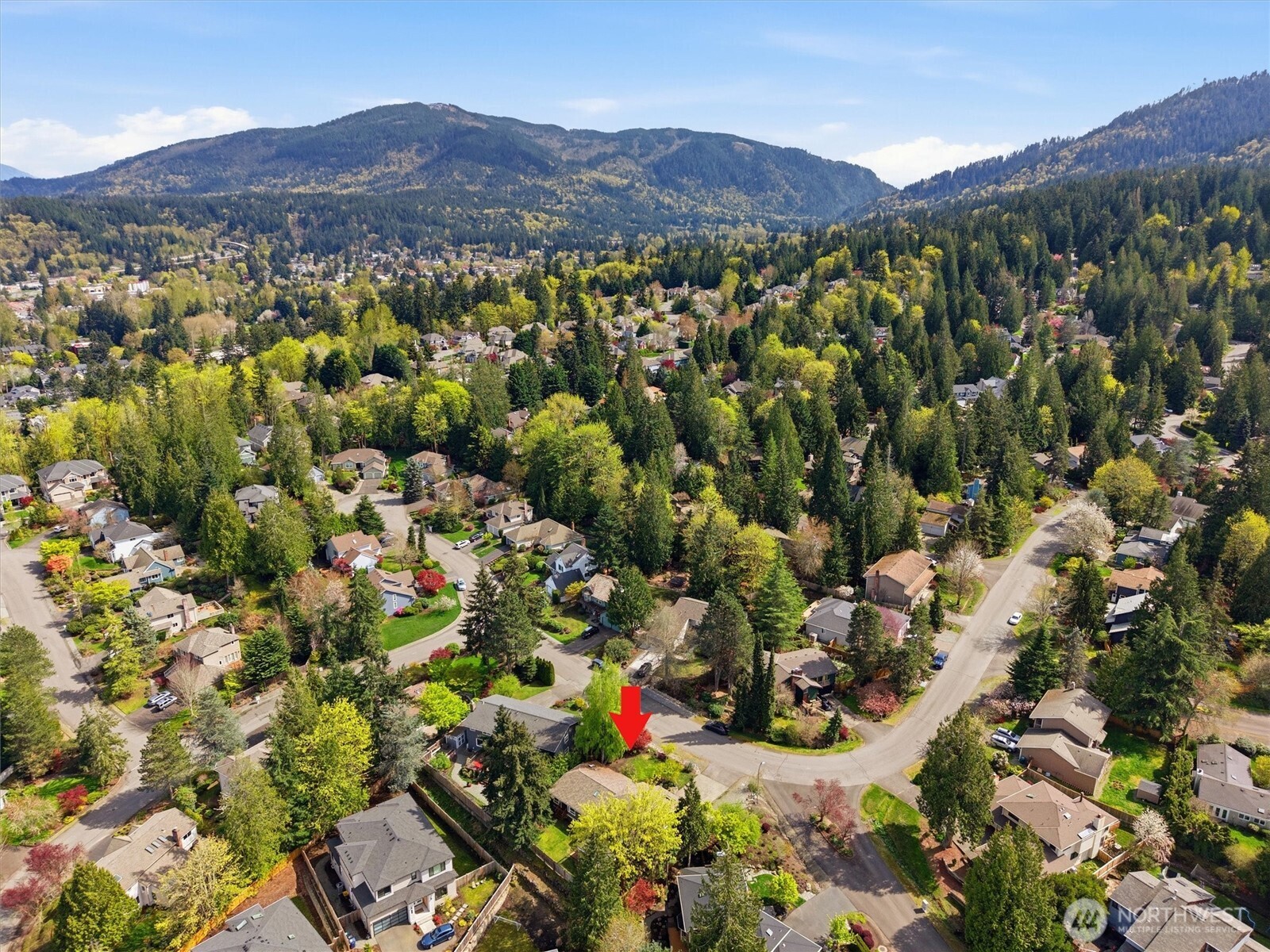 1040 NW Honeywood Place , Issaquah, WA 98027