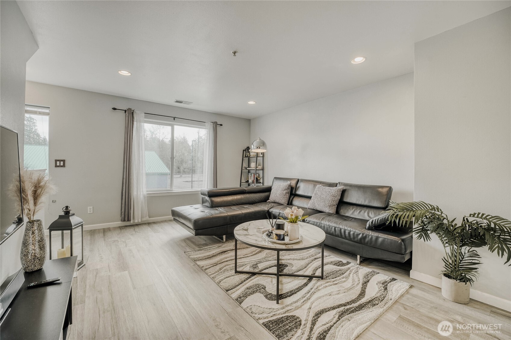 17625 79th Avenue Ct E, Puyallup, WA 98375