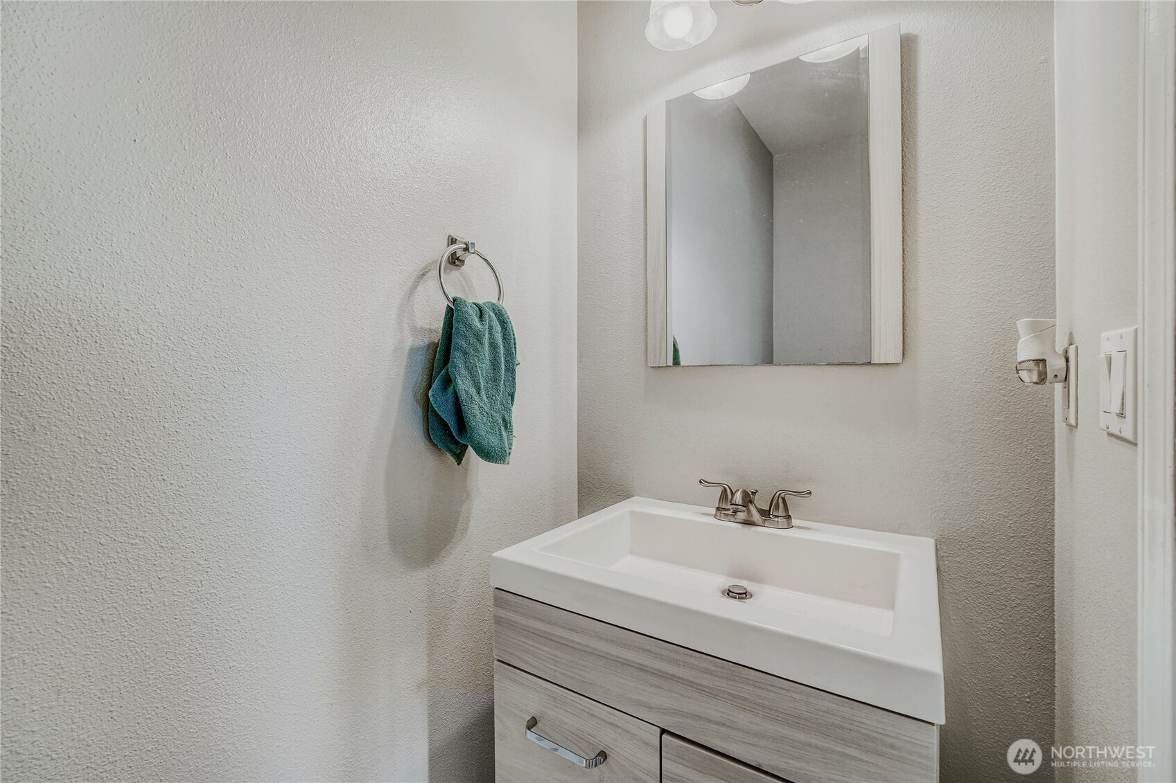 17625 79th Avenue Ct E, Puyallup, WA 98375