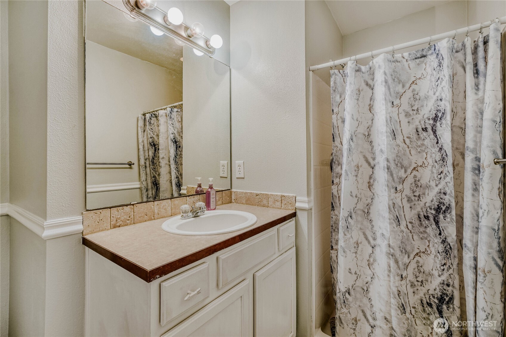 17625 79th Avenue Ct E, Puyallup, WA 98375