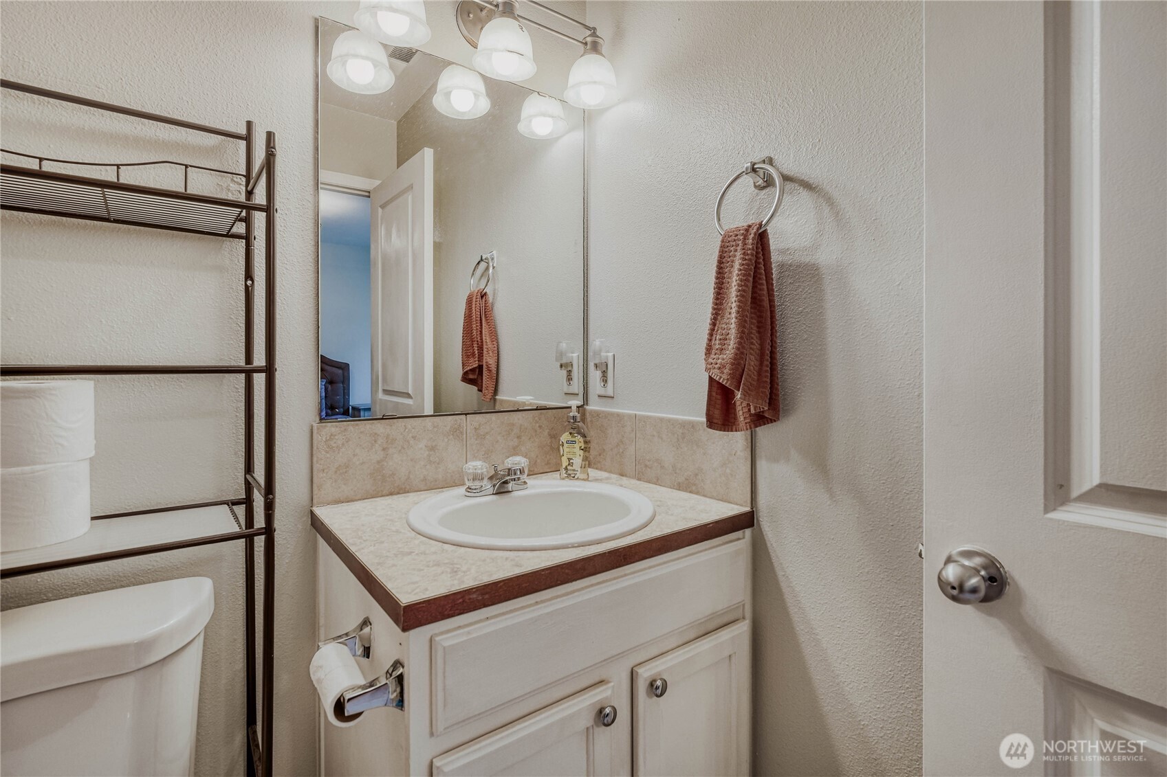 17625 79th Avenue Ct E, Puyallup, WA 98375