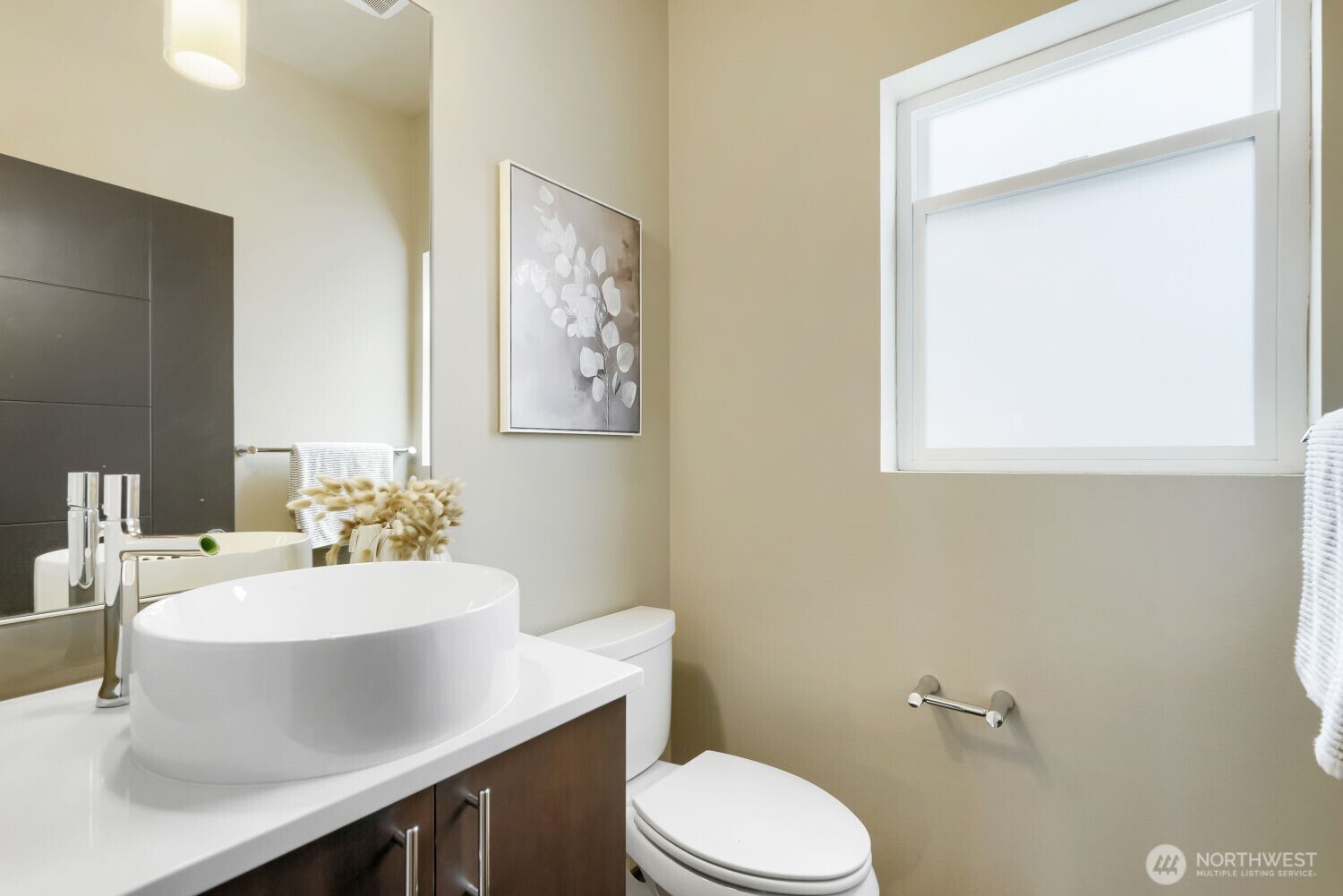 1741 NW 60th Street #A, Seattle, WA 98107