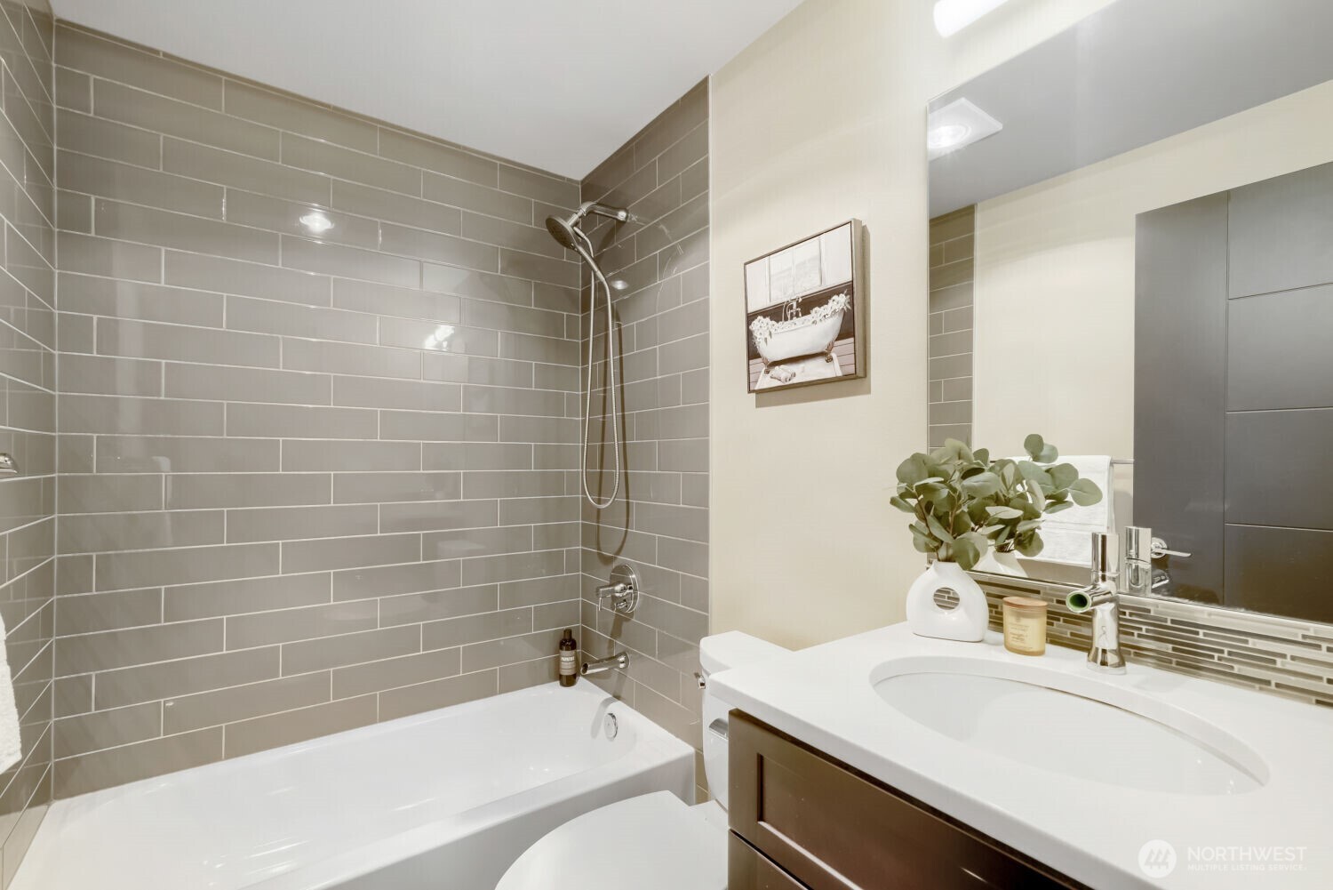 1741 NW 60th Street #A, Seattle, WA 98107