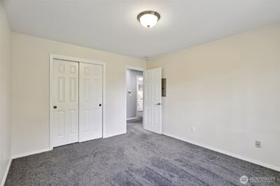 18870 108th Lane SE, Renton, WA 98055-6401 - Photo 21
