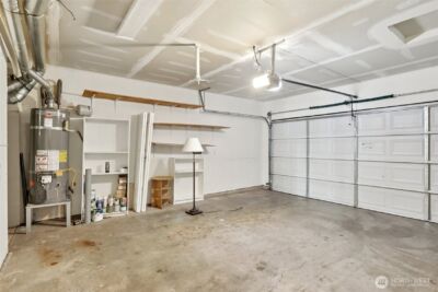 18870 108th Lane SE, Renton, WA 98055-6401 - Photo 31