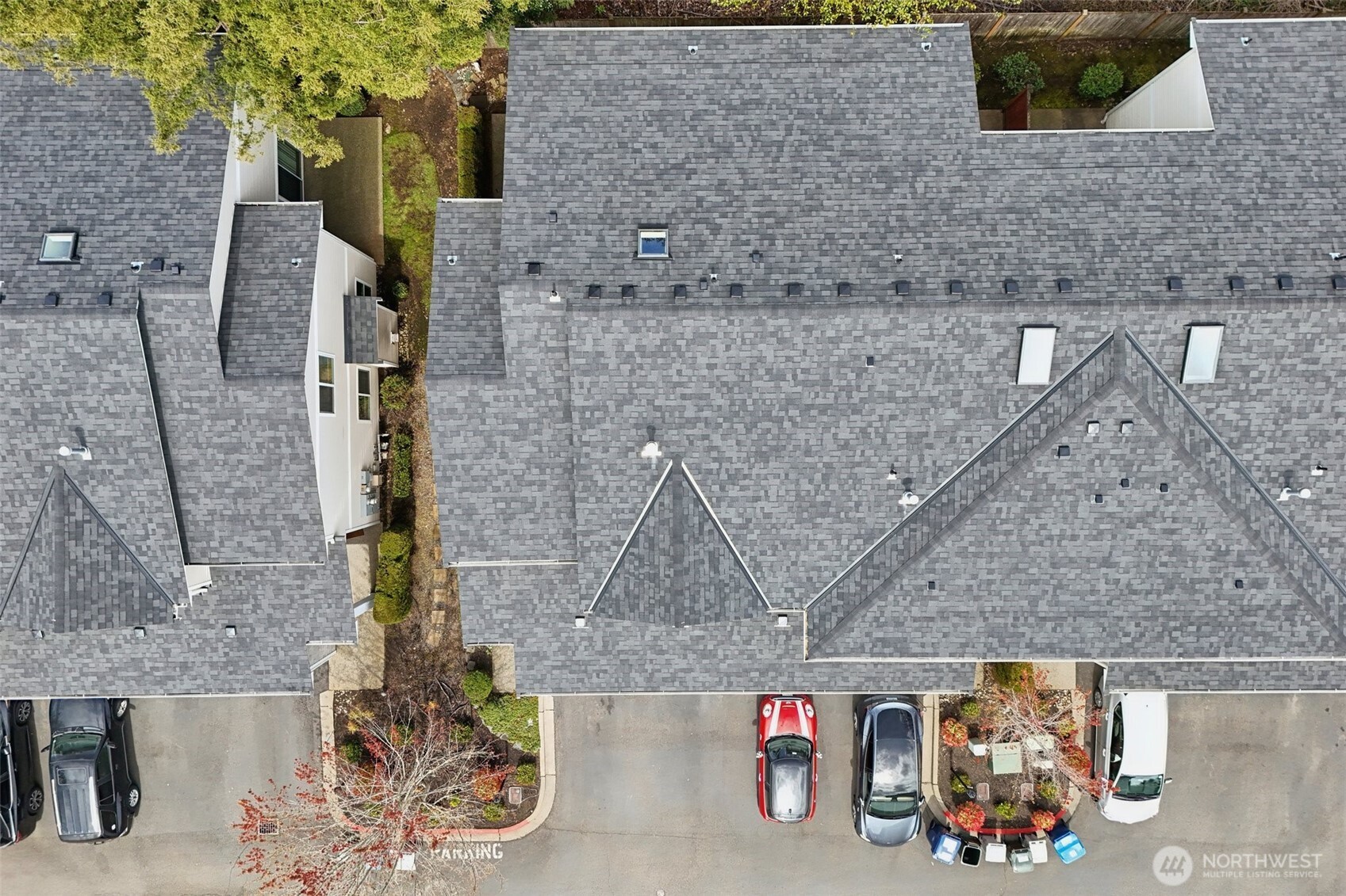 18870 108th Lane SE, Renton, WA 98055-6401