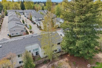18870 108th Lane SE, Renton, WA 98055-6401 - Photo 35