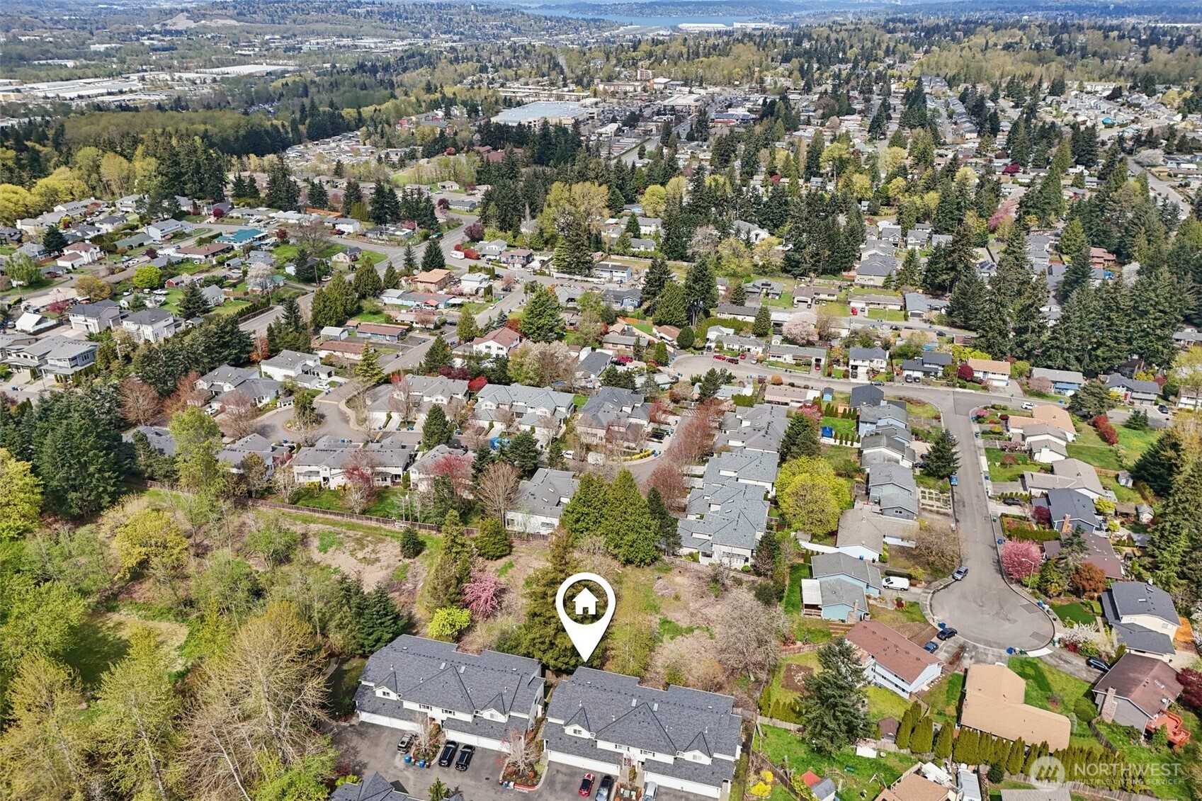 18870 108th Lane SE, Renton, WA 98055-6401