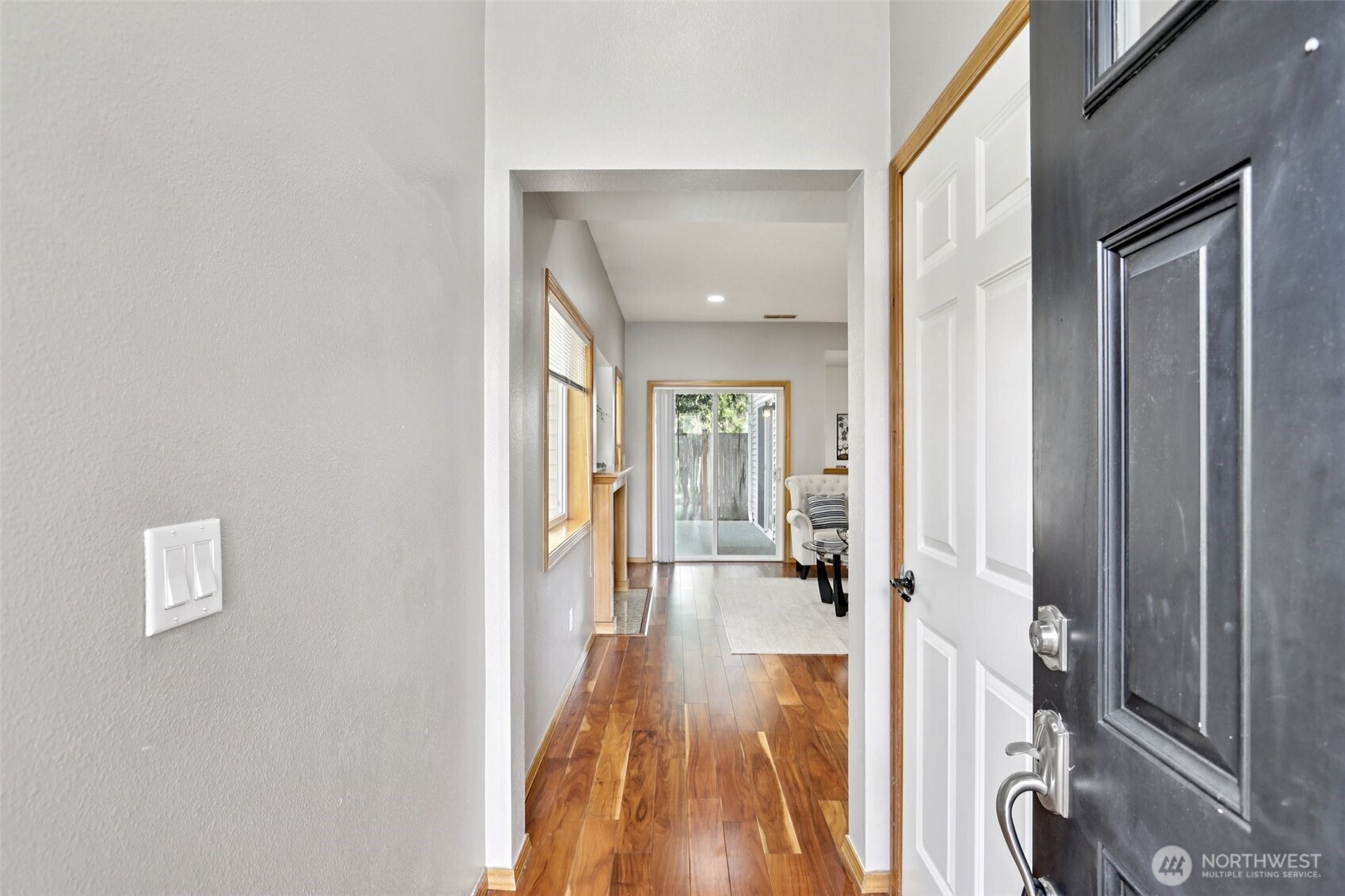18870 108th Lane SE, Renton, WA 98055-6401