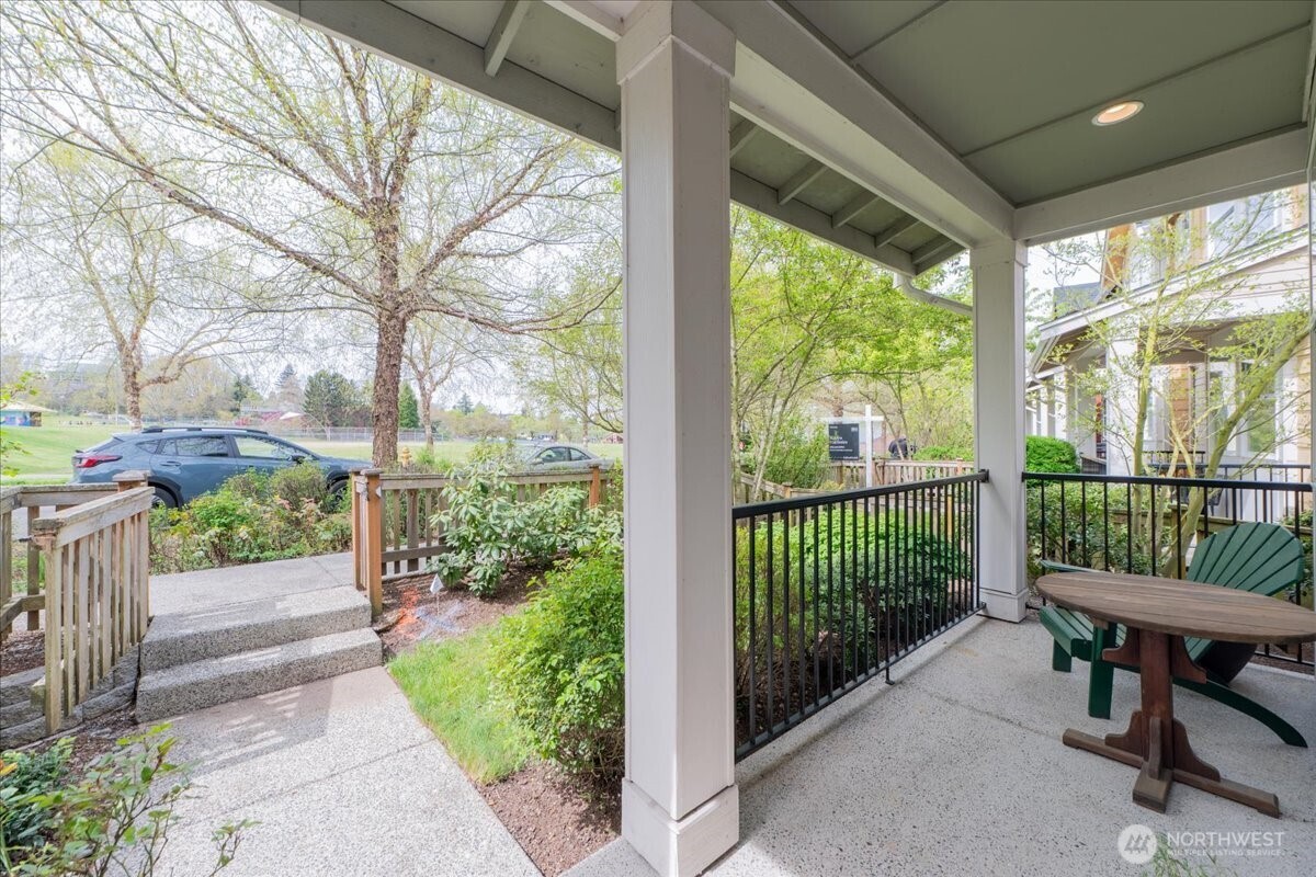 6910 31st Avenue SW, Seattle, WA 98126