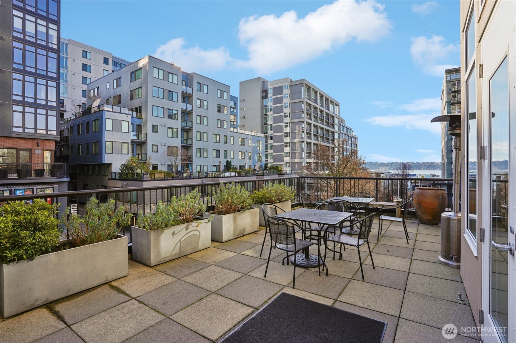 2801 1st Avenue #615, Seattle, WA 98121