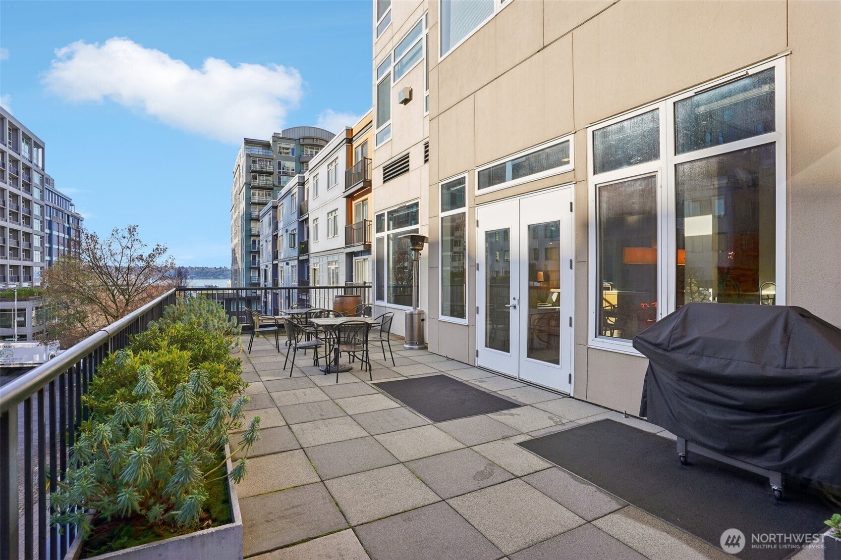 2801 1st Avenue #615, Seattle, WA 98121