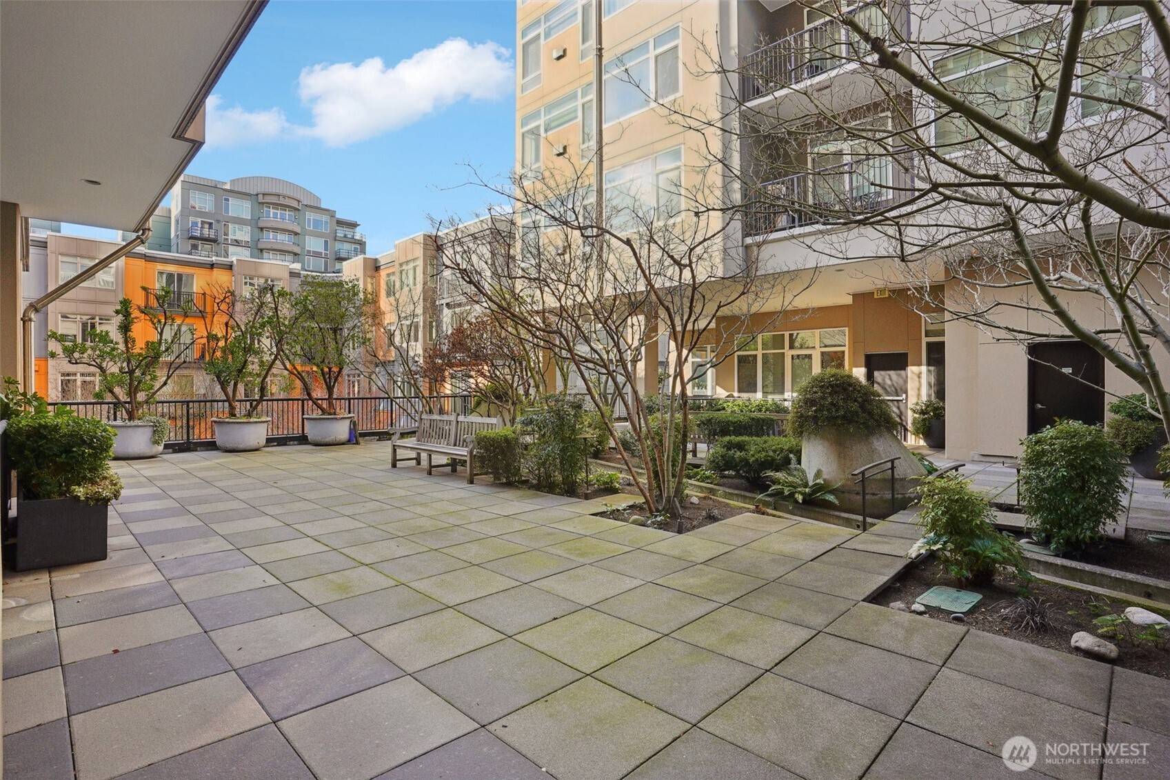 2801 1st Avenue #615, Seattle, WA 98121