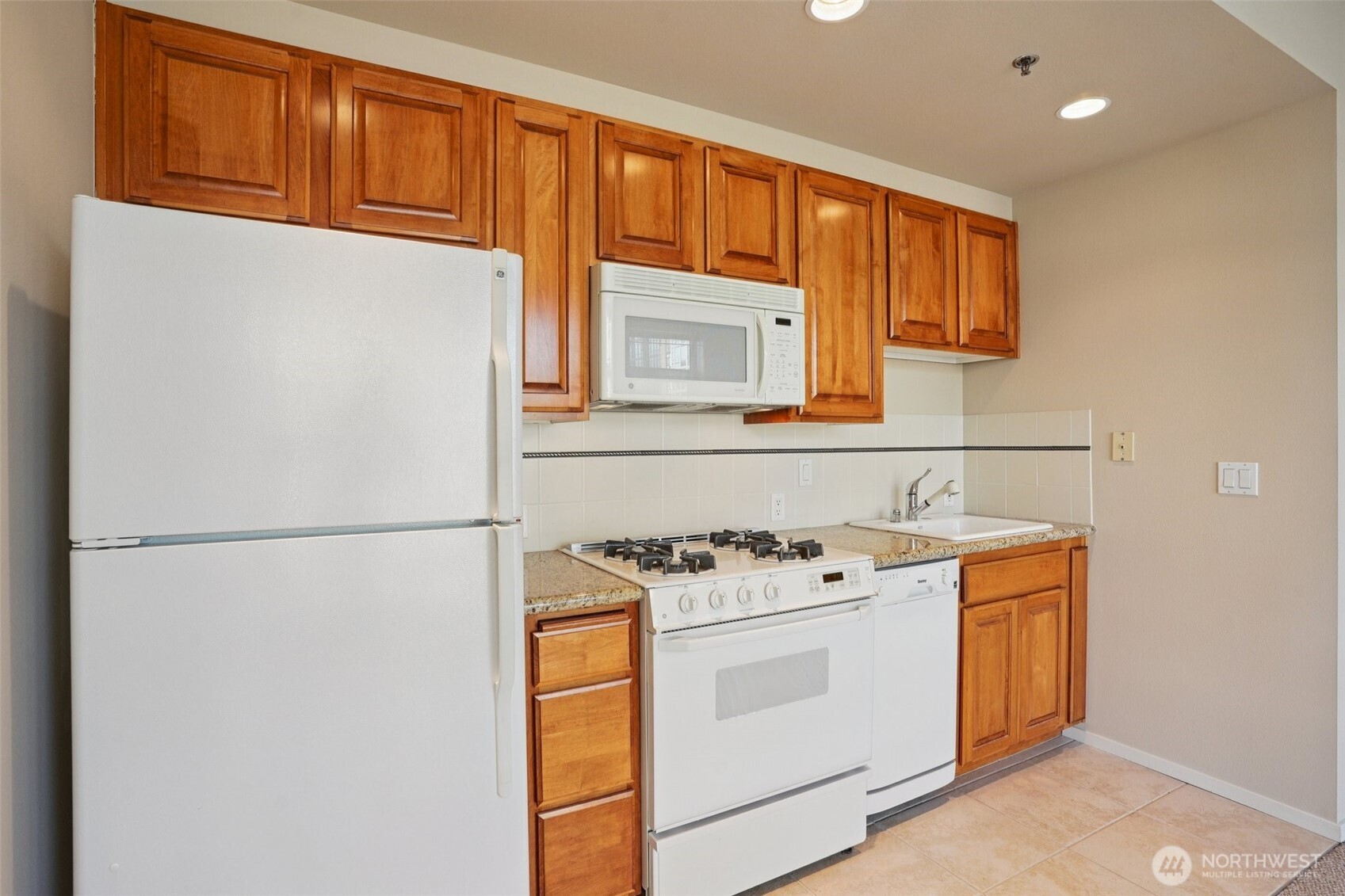 2801 1st Avenue #615, Seattle, WA 98121