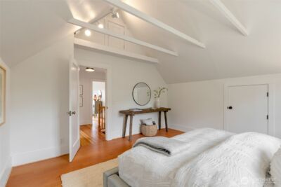 5602 S Willow Street , Seattle, WA 98118 - Photo 16