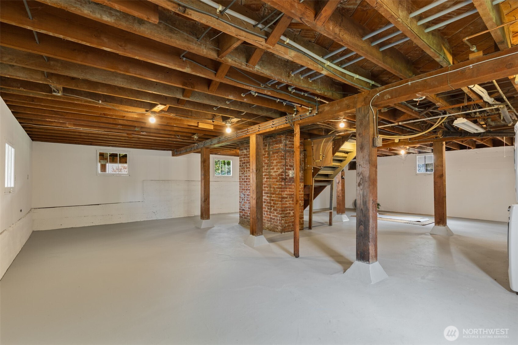 5602 S Willow Street , Seattle, WA 98118