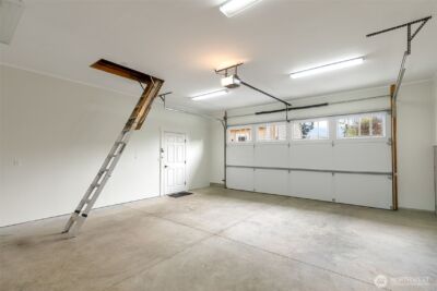 5602 S Willow Street , Seattle, WA 98118 - Photo 28