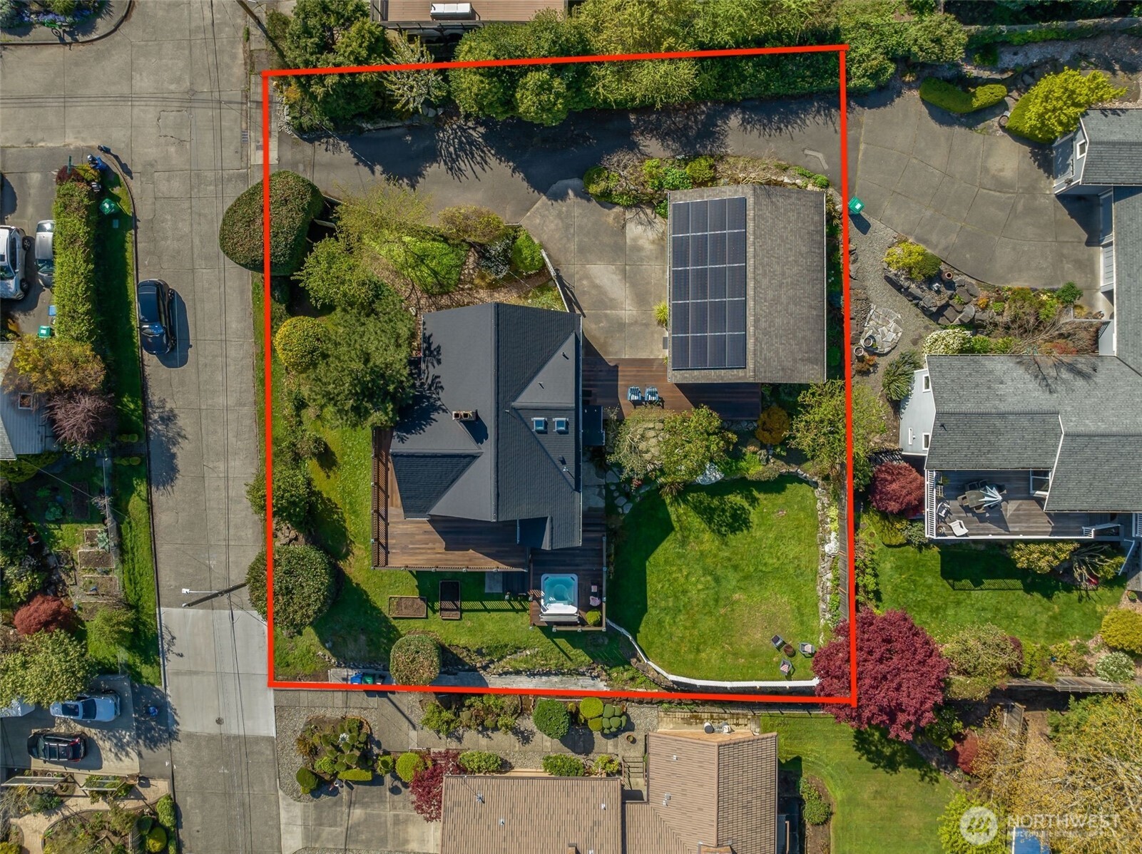 5602 S Willow Street , Seattle, WA 98118