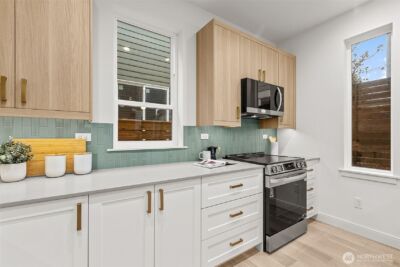 3542 S Dawson Street , Seattle, WA 98118 - Photo 14