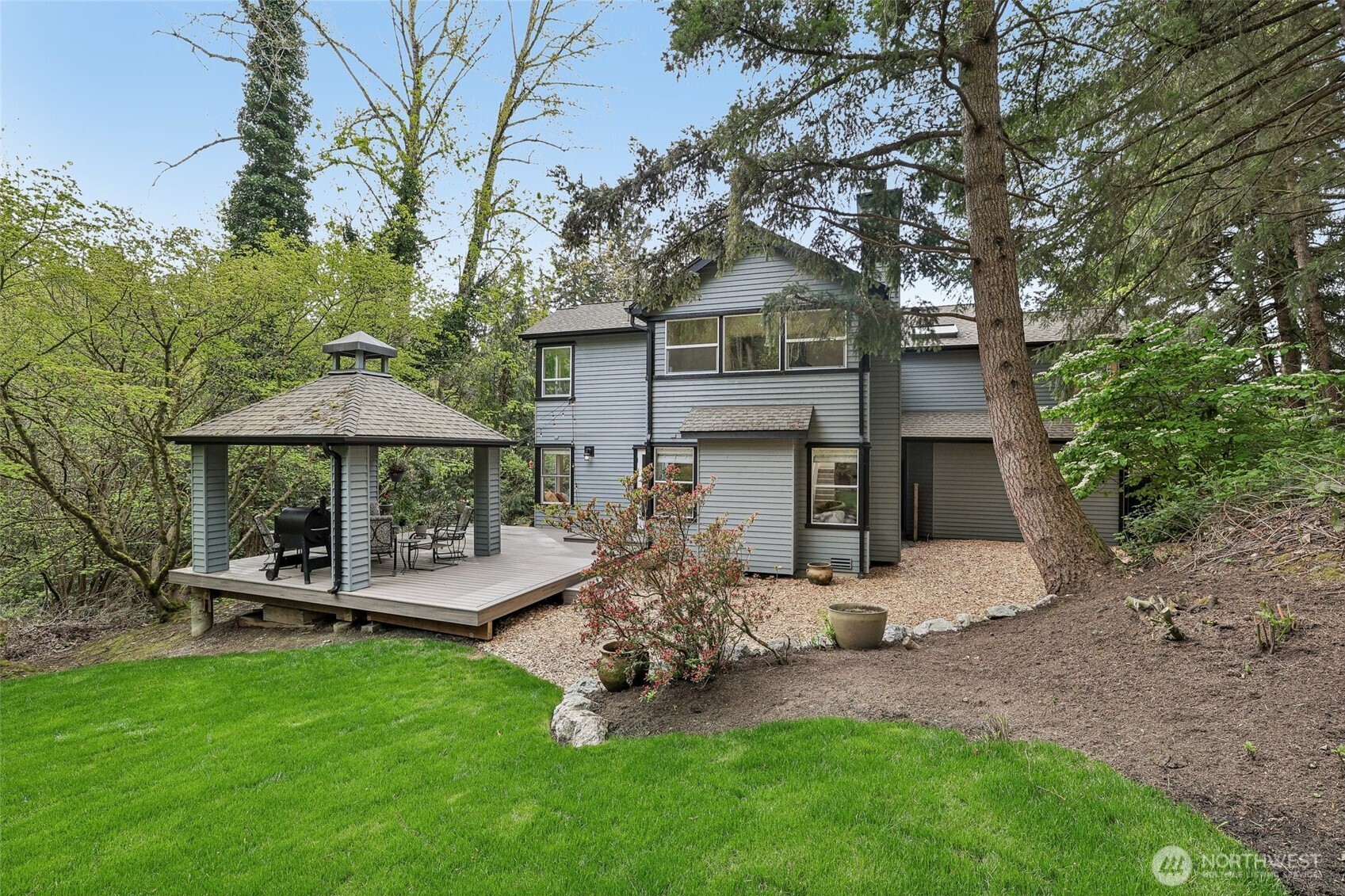 15004 61st Place NE, Kenmore, WA 98028