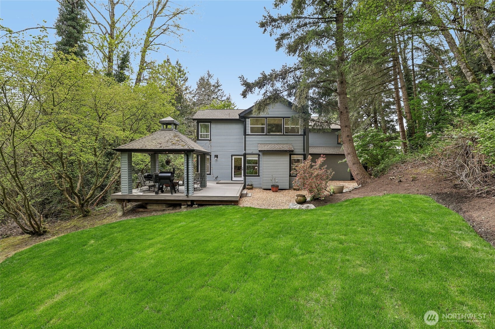 15004 61st Place NE, Kenmore, WA 98028