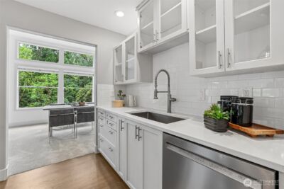 15004 61st Place NE, Kenmore, WA 98028 - Photo 10