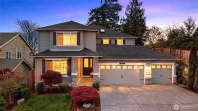 21113 46th Place W, Lynnwood, WA 98036