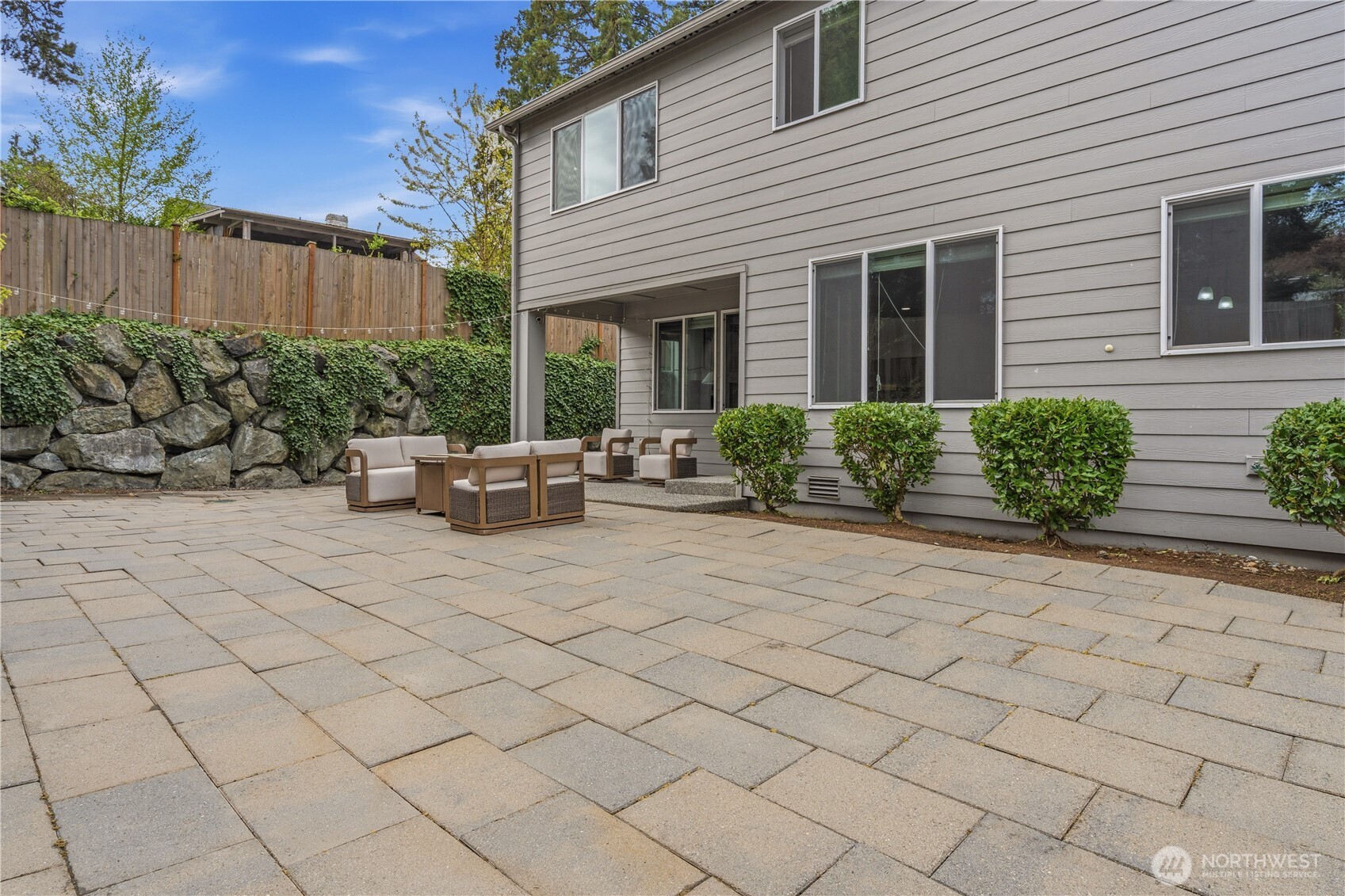 21113 46th Place W, Lynnwood, WA 98036