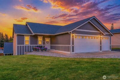 217 Hemlock Street , McCleary, WA 98557