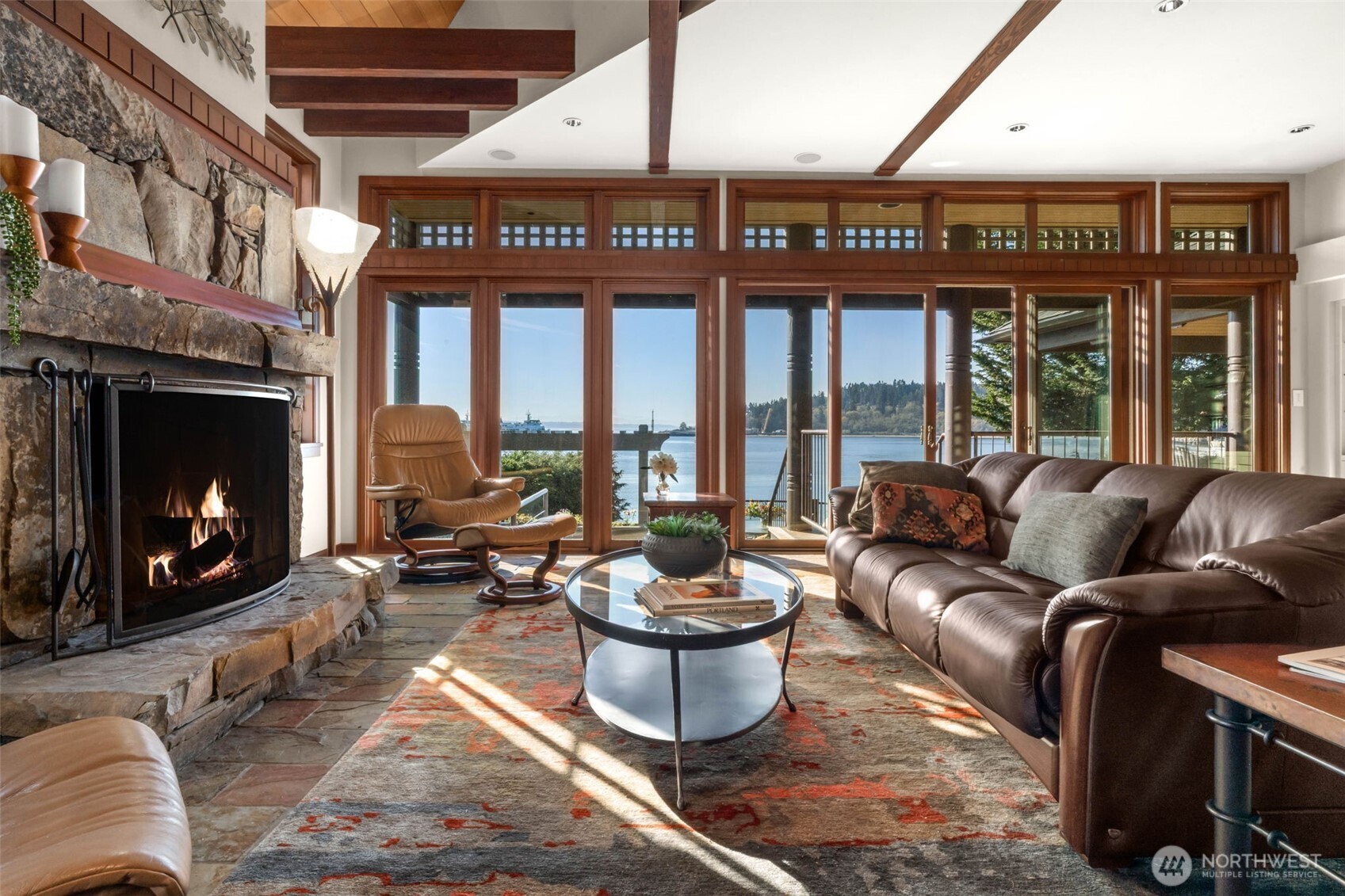 1121 Irene Place NE, Bainbridge Island, WA 98110