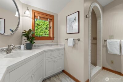 1121 Irene Place NE, Bainbridge Island, WA 98110 - Photo 20