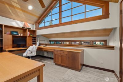 1121 Irene Place NE, Bainbridge Island, WA 98110 - Photo 25