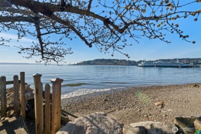 1121 Irene Place NE, Bainbridge Island, WA 98110 - Photo 29