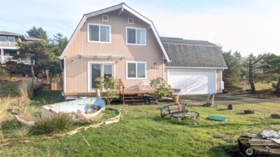 33612 I Street , Ocean Park, WA 98640