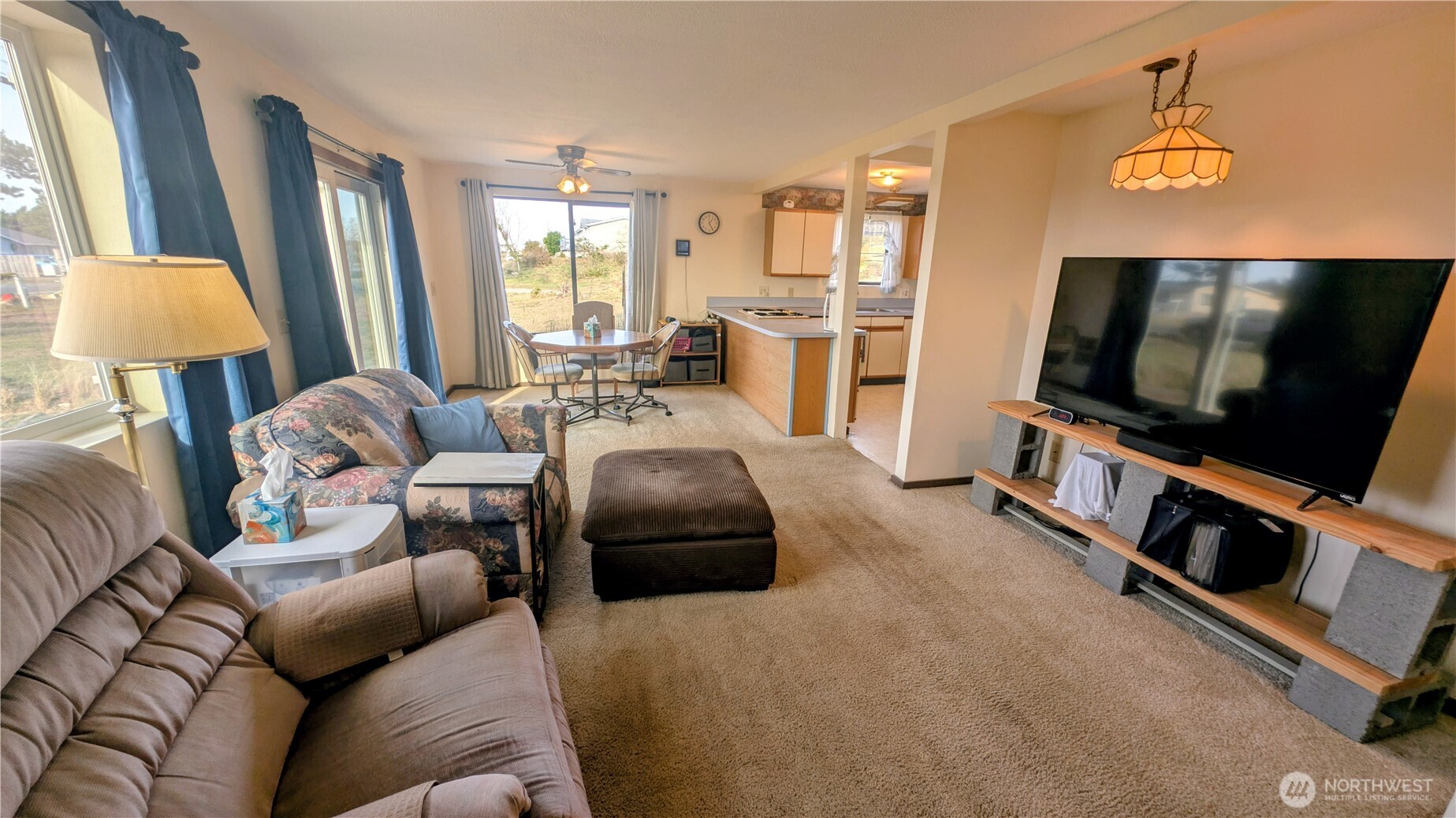 33612 I Street , Ocean Park, WA 98640